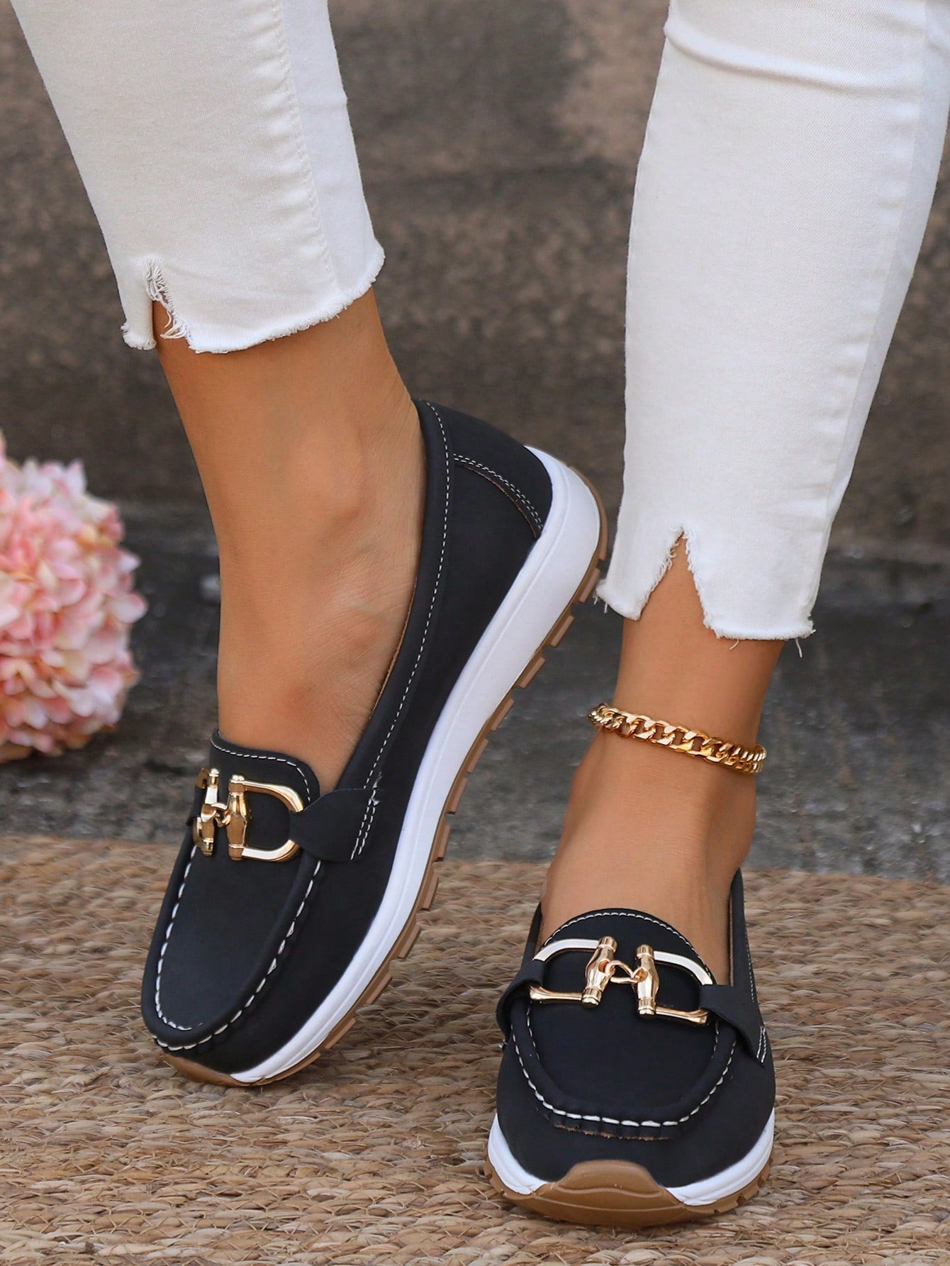 Elly | Chic Buckle Loafers