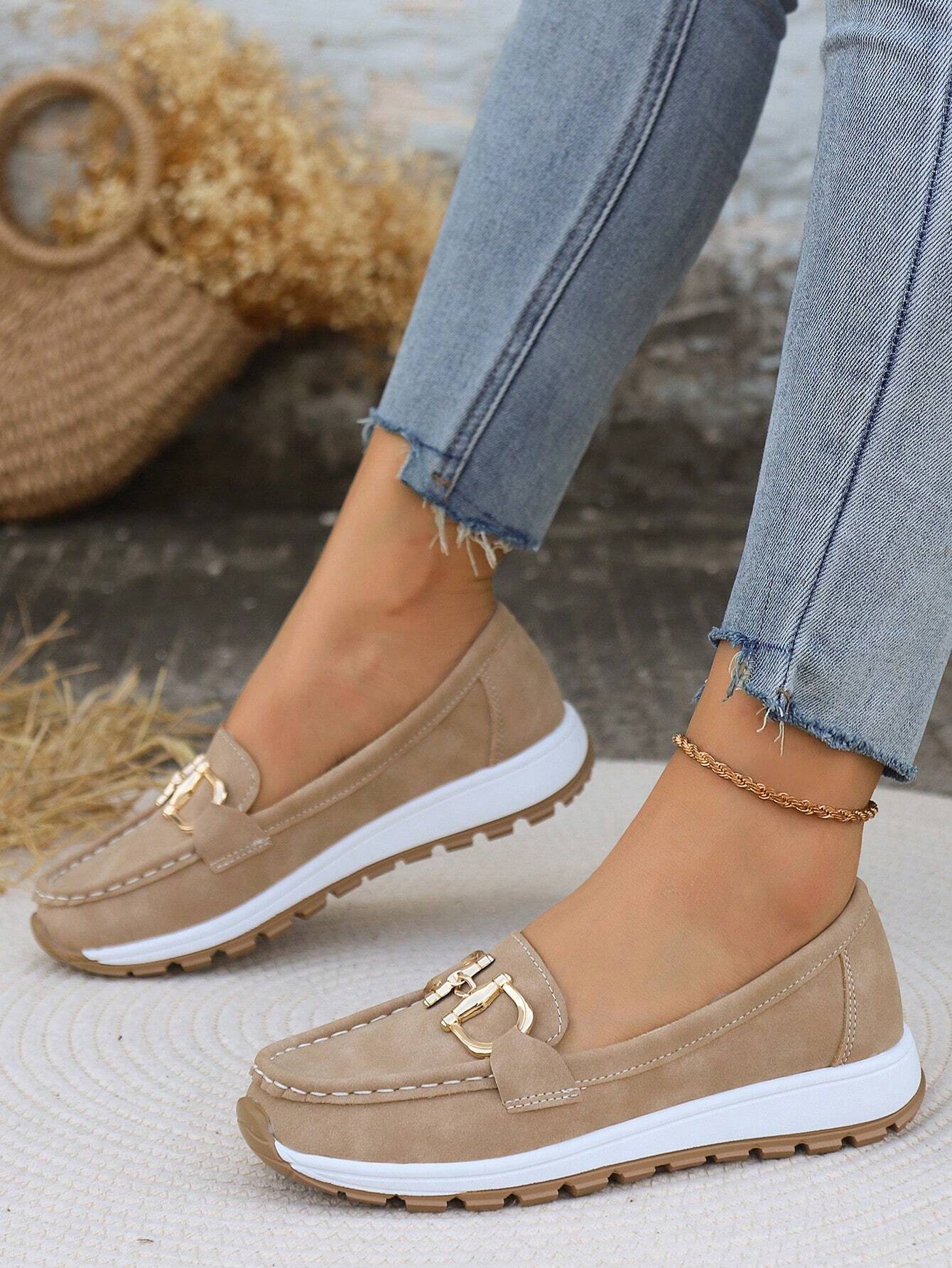 Elly | Chic Buckle Loafers