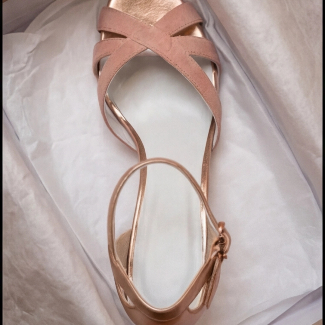 Danariah | Women's T-Strap Ankle Strap Pumps