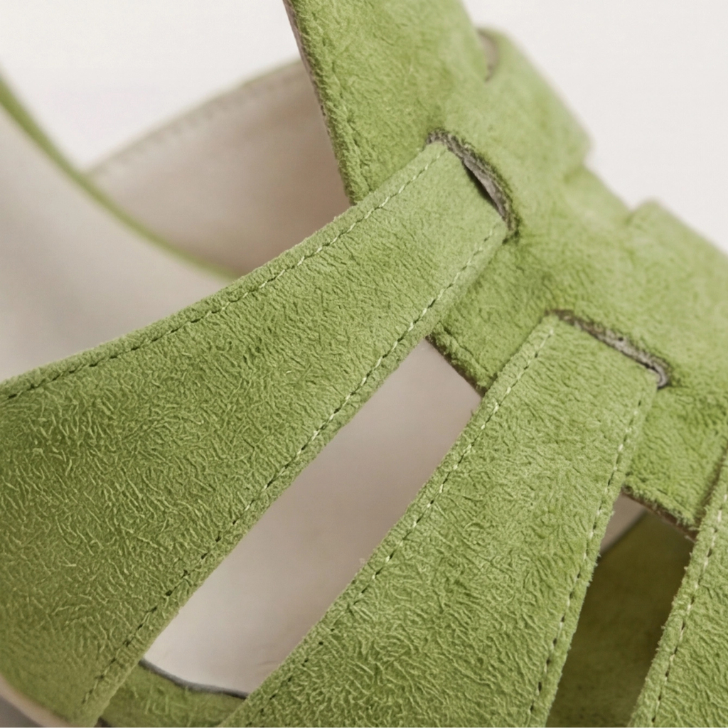 Eira | Vintage Strap Heels