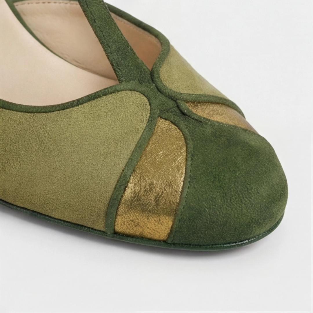 Coralise | Women's Two-Tone Kitten Heel Slingback Pumps