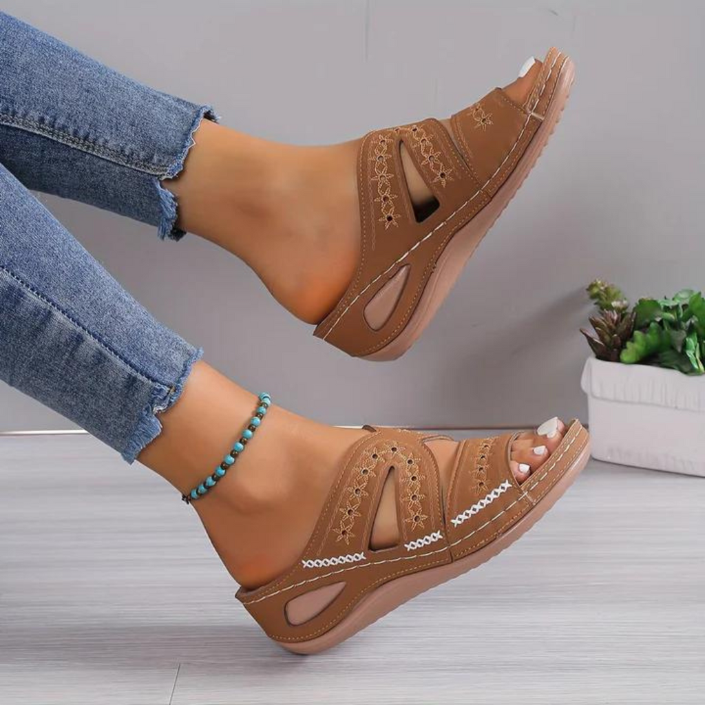 Emma | Orthopedic Sandal