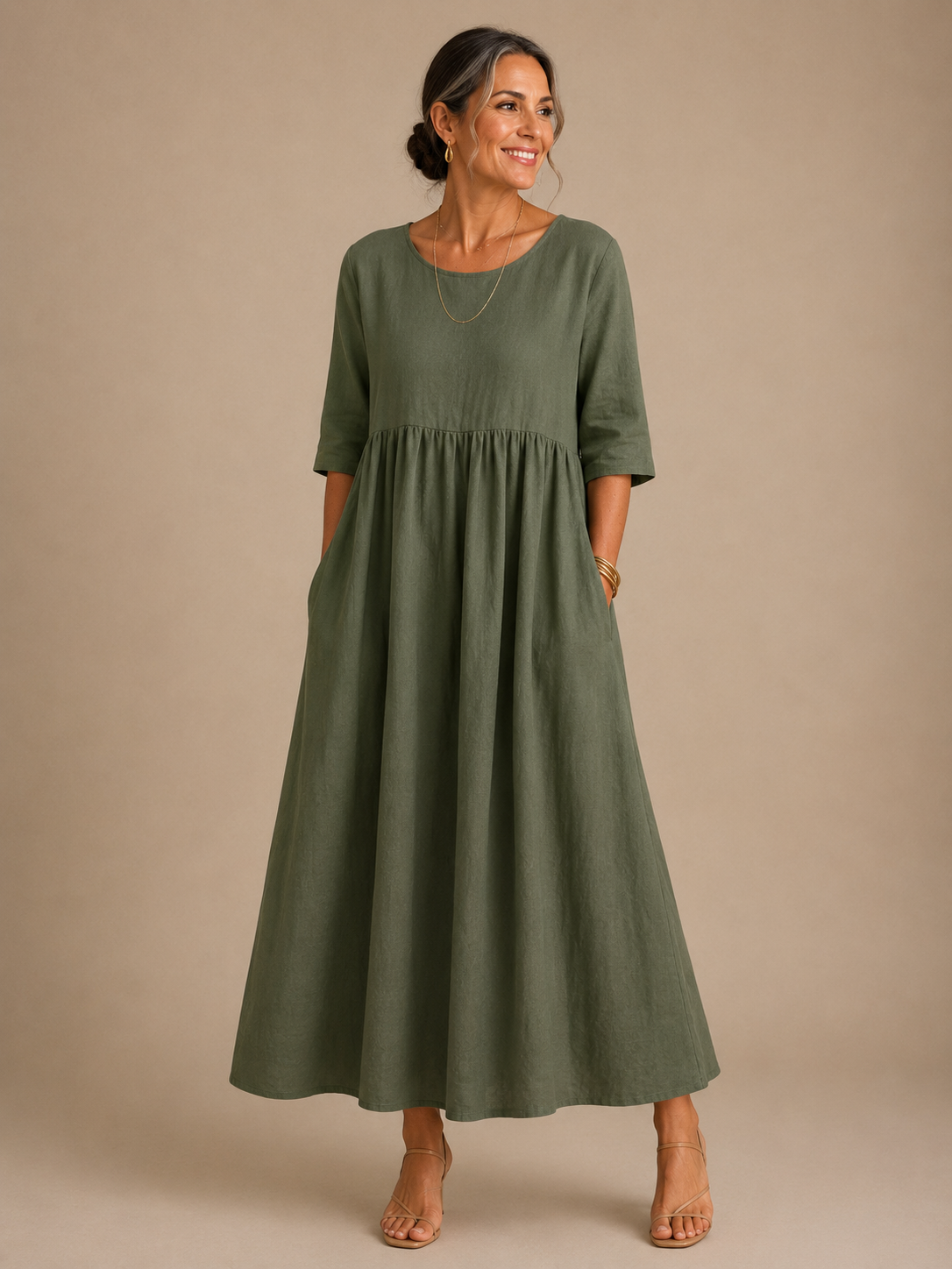 Sofia | Flattering Dress