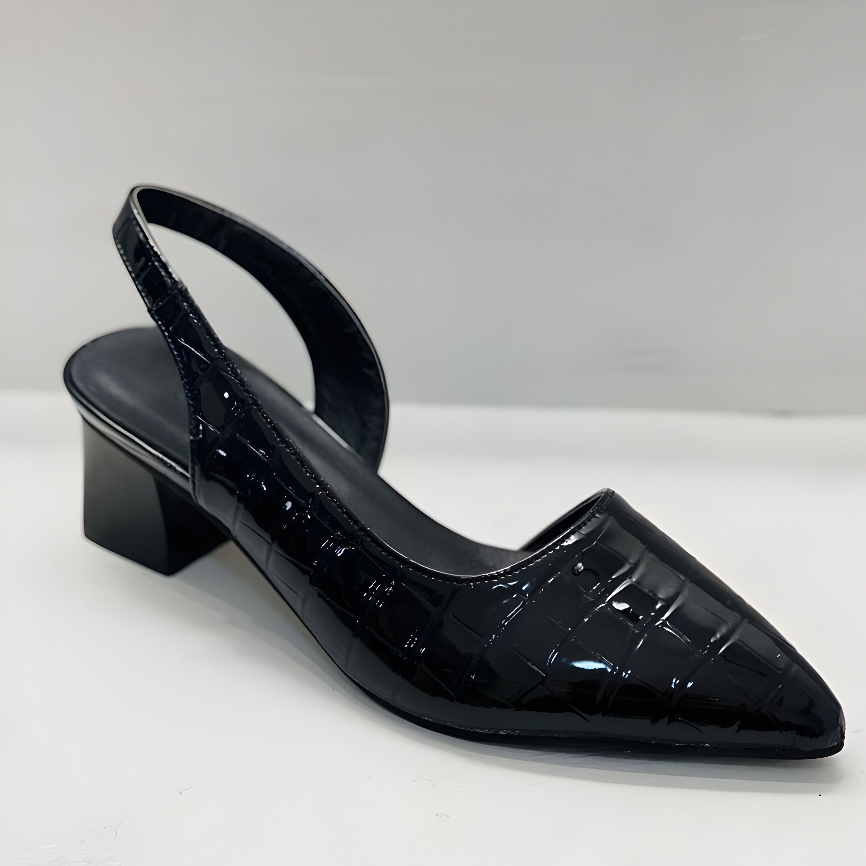 Wynn | Wide Toe Heeled Shoes