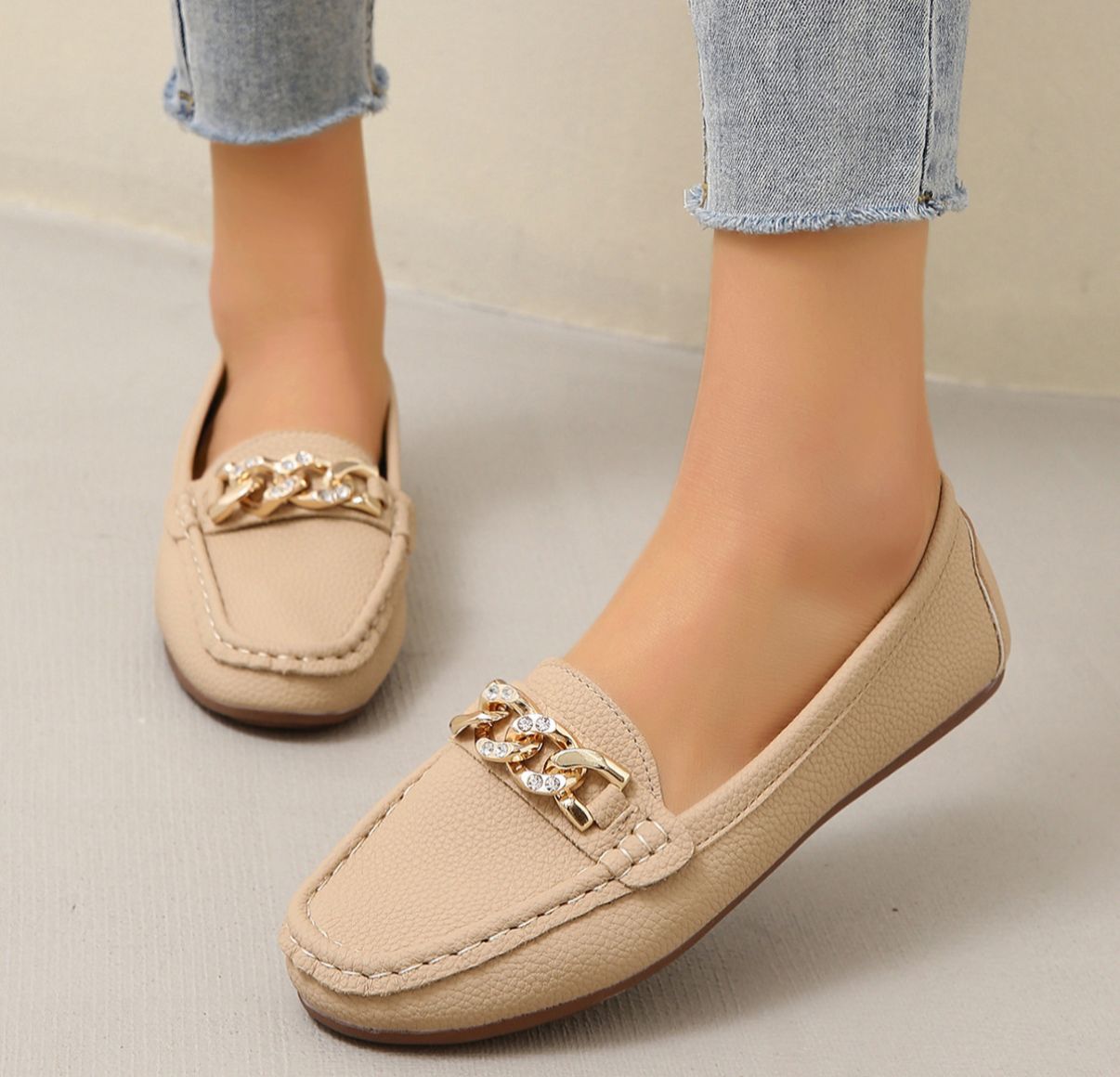 Eden | Flat Diamond Buckle Loafers