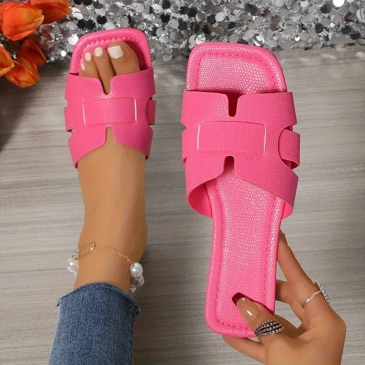 Valencia | Cut-Out Slide Sandals