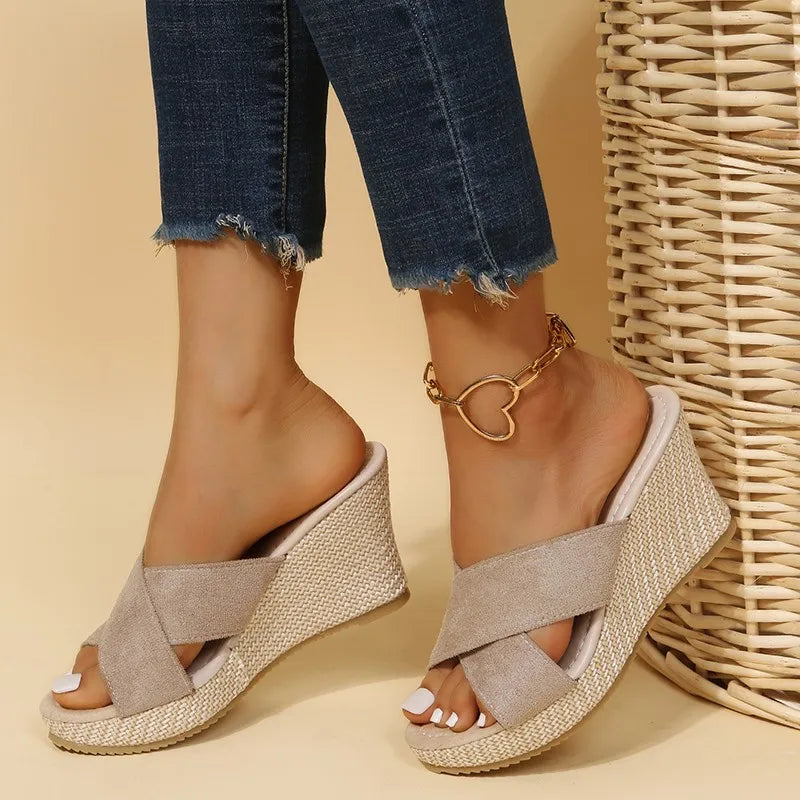 Jewel | Chic Wedge Sandals