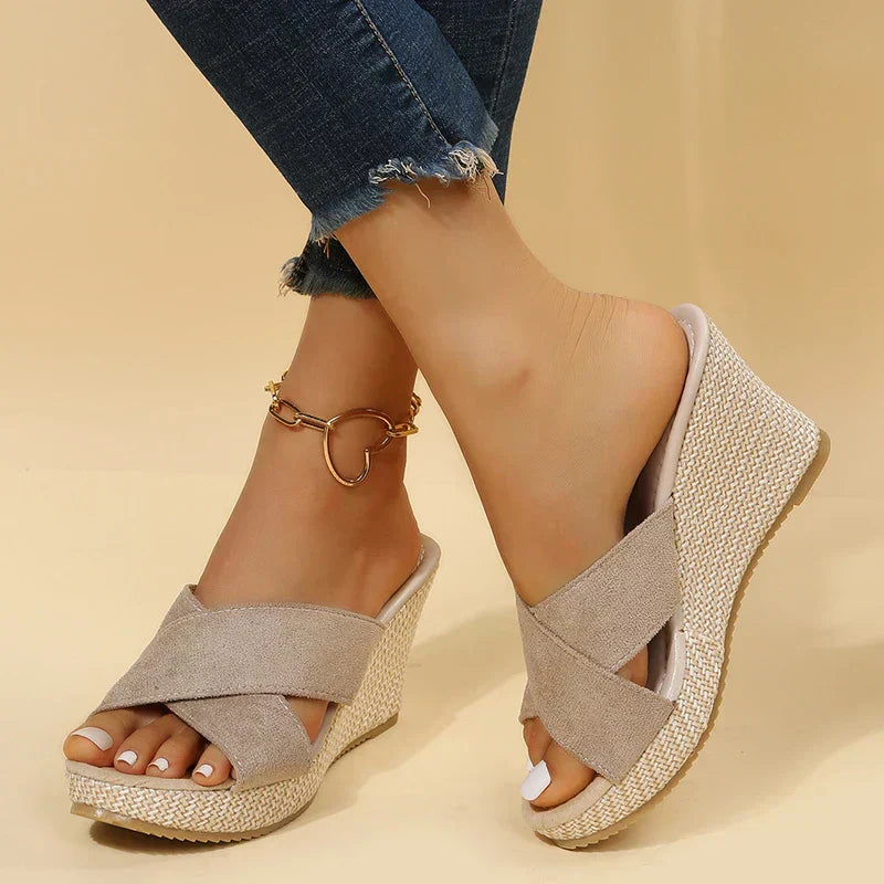Jewel | Chic Wedge Sandals