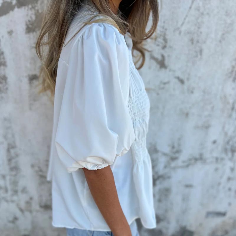 Julia | Chic Breezy Blouse