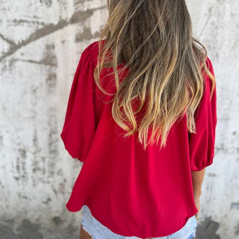 Julia | Chic Breezy Blouse