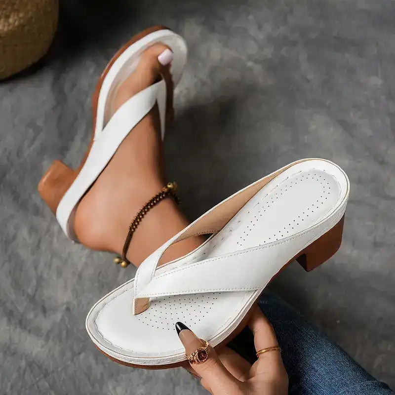 Yasmin | Elegant Relaxed Sandal